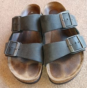 Birkenstock Arizona Size 37 or Womens 6-6.5